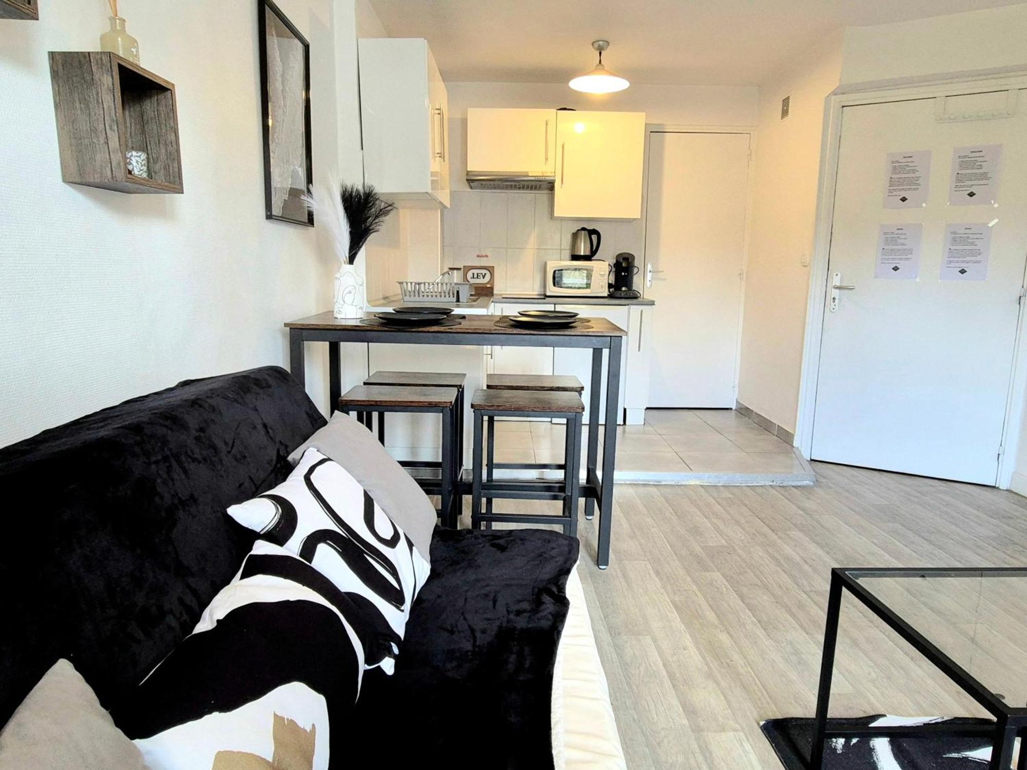 L'Atelier-T2 Proche Du Centre-Wifi-Parking Apartment Lourdes Exterior foto