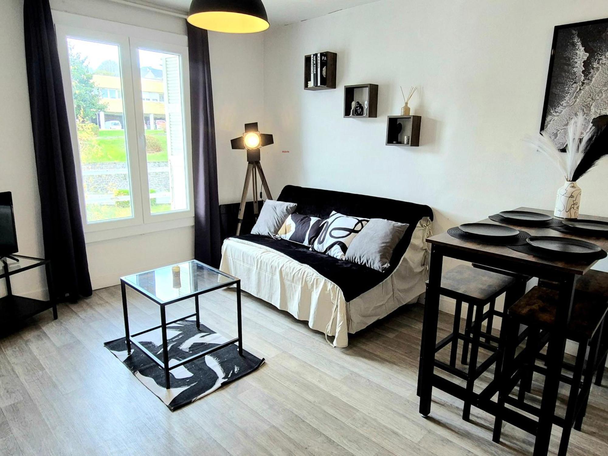 L'Atelier-T2 Proche Du Centre-Wifi-Parking Apartment Lourdes Exterior foto